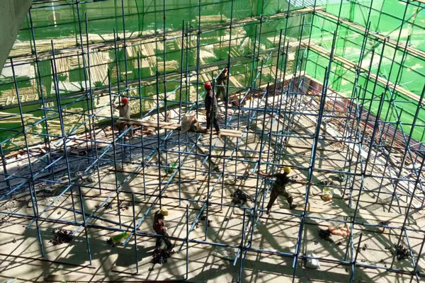 沈阳脚手架搭建：稳定三角形的建筑智慧